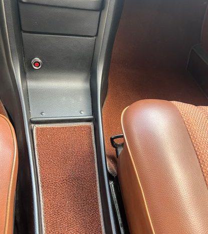 
								Mercedes-Benz 220 D / 8 Lenkradschaltung TOP Zustand voll									