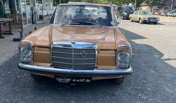 
									Mercedes-Benz 220 D / 8 Lenkradschaltung TOP Zustand voll								