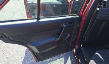 
									Mercedes-Benz 190 E ESHD, Automatik , 2 Hand voll								