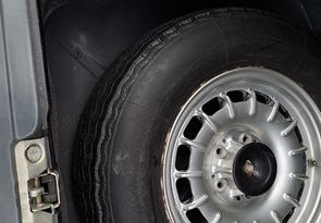 
									Mercedes-Benz 450 SLC 5.0 voll								