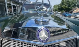 Mercedes-Benz 220 SE Ponton Coupe Schiebedach TOP