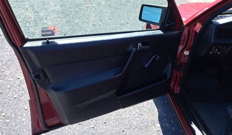 
								Mercedes-Benz 190 E ESHD, Automatik , 2 Hand voll									