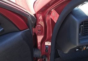 
									Mercedes-Benz 190 E ESHD, Automatik , 2 Hand voll								
