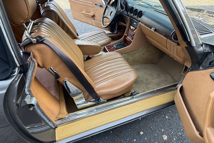 
								380 SL Automatik/ Anthrazit sehr schön voll									