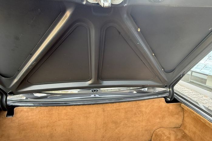 
								380 SL Automatik/ Anthrazit sehr schön voll									